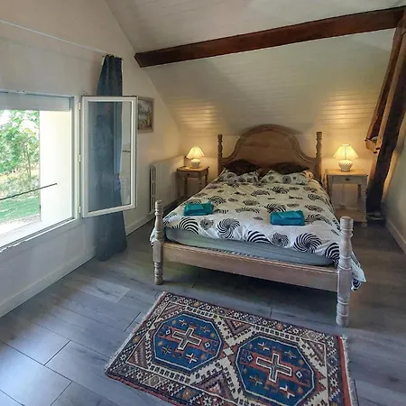 2 Bedroom In Allonnes * Allonnes (Maine-et-Loire)